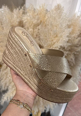 SANDALIAS 8 CM DORADAS - SD-242